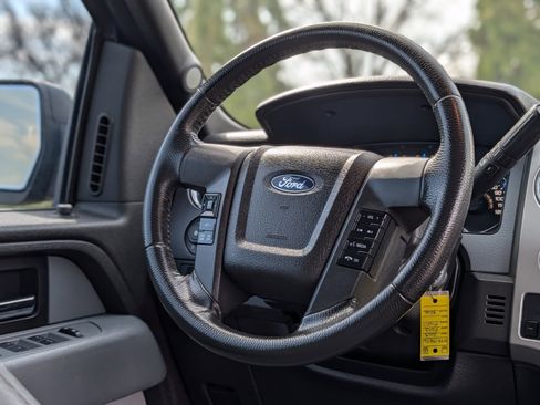 Used 2013 Ford F150 XLT w/ Luxury Equipment Group image 15