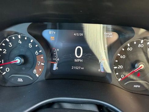 Used 2024 Jeep Compass Latitude w/ Altitude Special Edition image 17