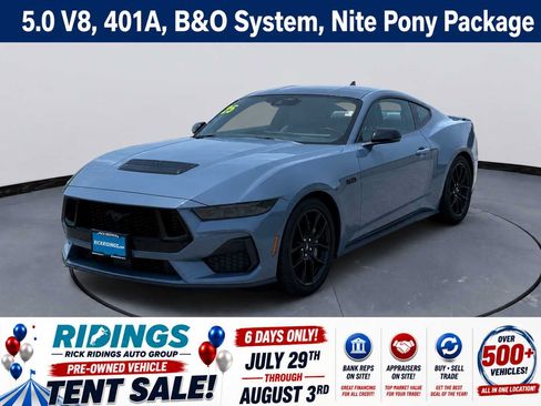 Used 2025 Ford Mustang GT Premium RWD image 1