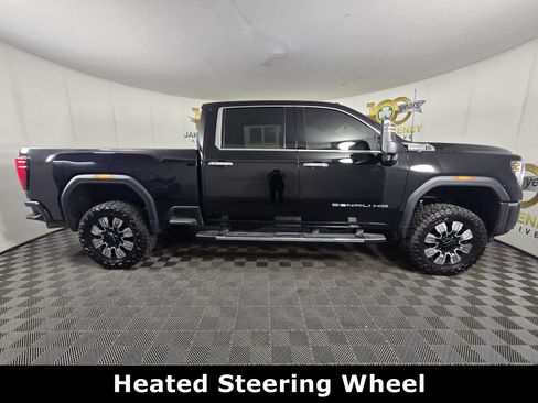 Used 2024 GMC Sierra 2500 Denali w/ Denali Reserve Package AWD/4WD image 10