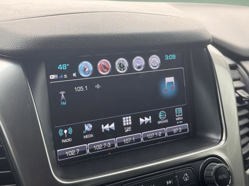 Used 2018 Chevrolet Tahoe LT w/ LT Signature Package image 18