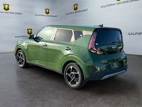 Used 2023 Kia Soul EX FWD image 3