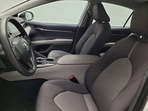 Used 2023 Toyota Camry LE FWD image 17