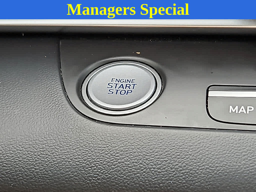 Used 2024 Hyundai Elantra SEL FWD image 22