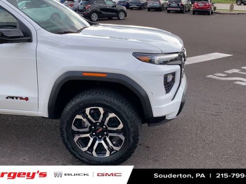 New 2026 GMC Canyon AT4 w/ Technology Plus Package AWD/4WD image 2
