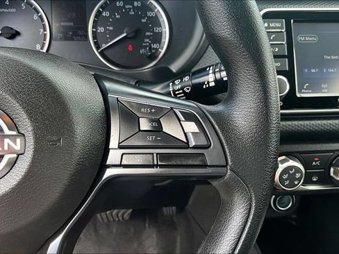 Used 2024 Nissan Kicks S FWD image 11