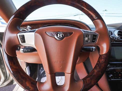 Used 2014 Bentley Flying Spur W12 AWD/4WD image 14