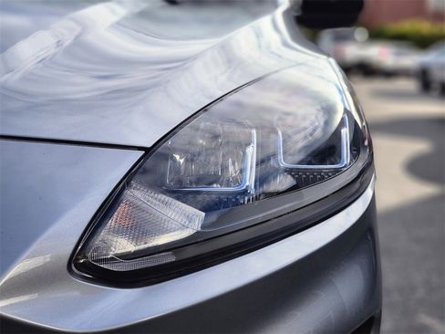 Certified 2021 Ford Escape SE w/ SE Sport Appearance Package image 10