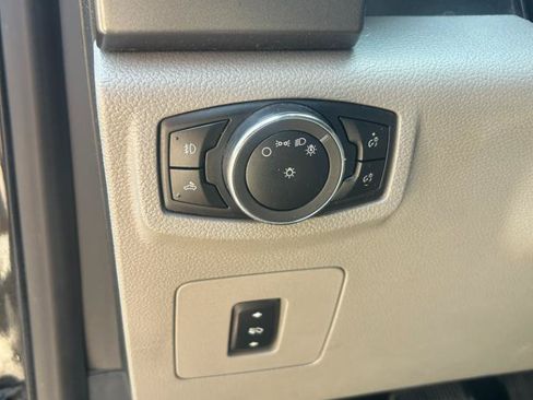 Used 2015 Ford F150 XLT w/ Equipment Group 301A Mid AWD/4WD image 13