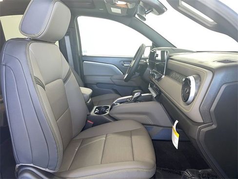 New 2026 Chevrolet Colorado ZR2 w/ Technology Package image 18