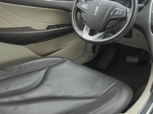 Used 2019 Lincoln MKC Reserve w/ MKC Technology Package AWD/4WD image 25