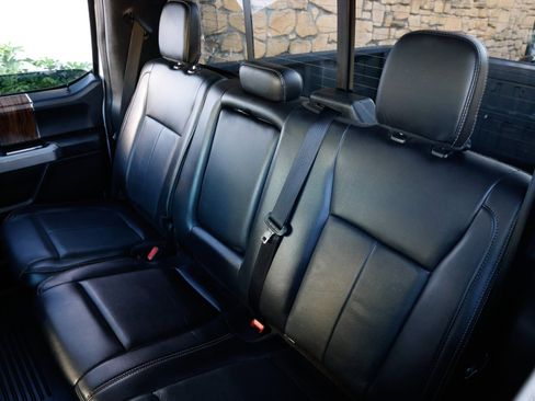 Used 2020 Ford F150 Lariat AWD/4WD image 12