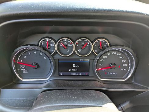 Used 2020 Chevrolet Silverado 1500 LT w/ True North Edition AWD/4WD image 4