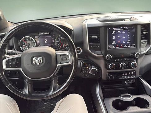 Used 2021 RAM 1500 Big Horn AWD/4WD image 14