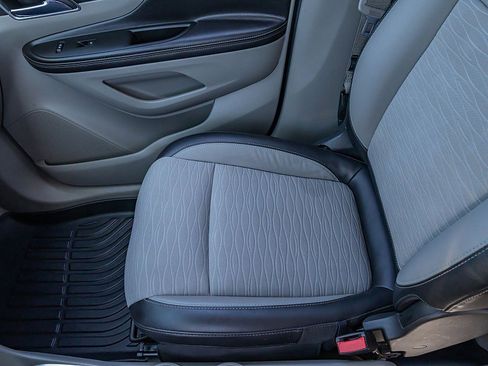 Used 2016 Buick Encore FWD image 31