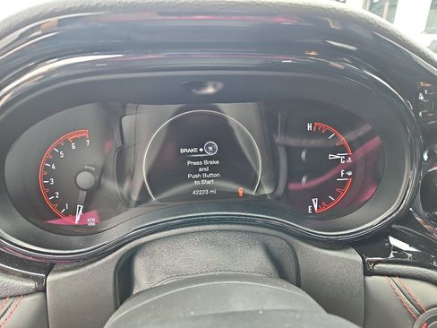 Used 2023 Dodge Durango R/T AWD/4WD image 9