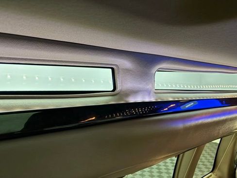 Used 2019 GMC Savana 2500 RWD image 45