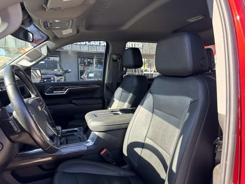 Used 2022 Chevrolet Silverado 1500 LTZ image 17