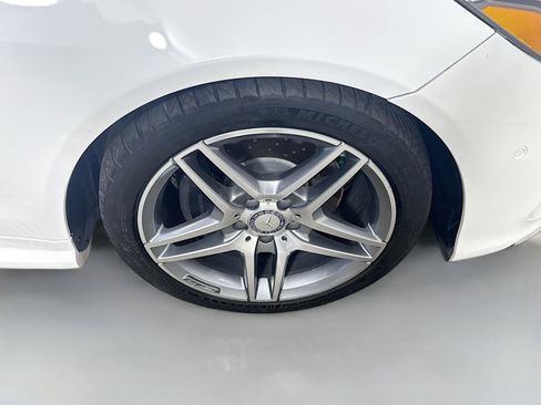 Used 2017 Mercedes-Benz E 400 E 400 image 30