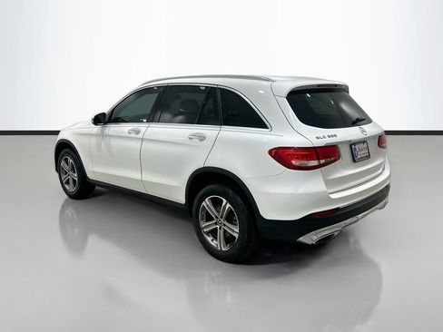 Used 2019 Mercedes-Benz GLC 300 image 5