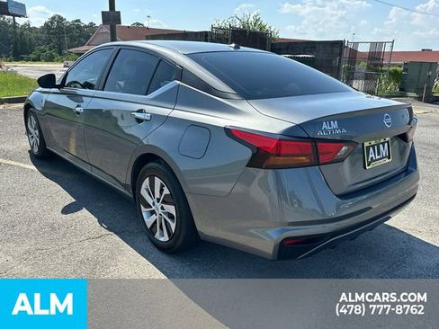 Used 2019 Nissan Altima 2.5 S FWD image 8