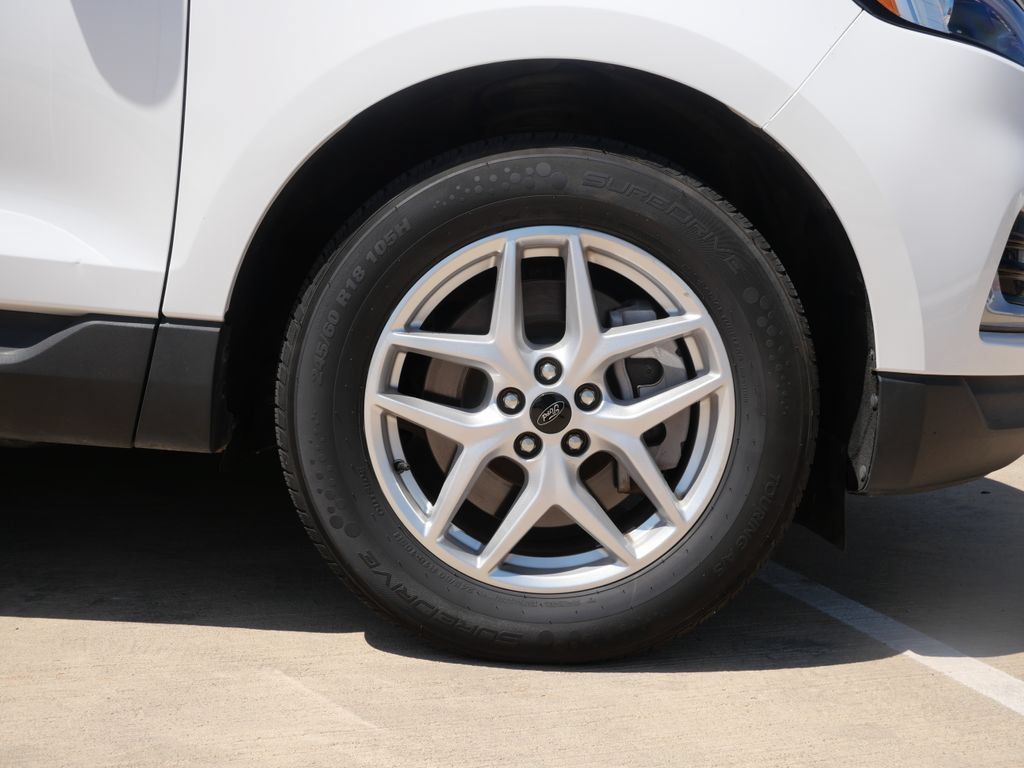 Used 2024 Ford Edge SEL AWD/4WD image 7