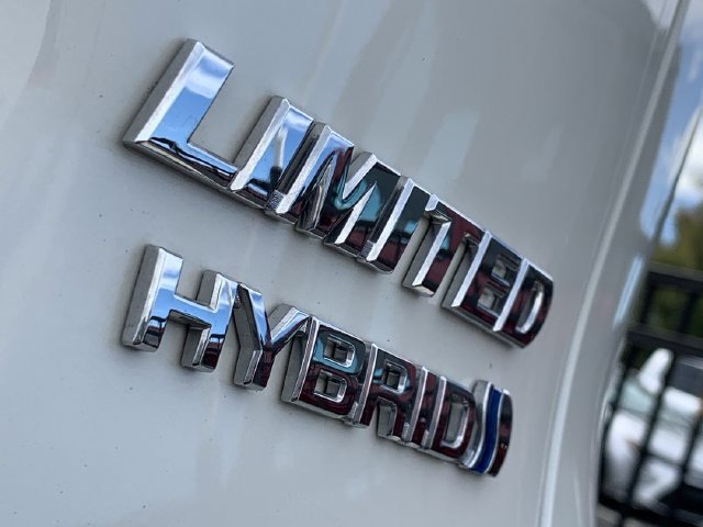 Used 2021 Toyota RAV4 Limited w/ Limited Grade Weather Package AWD/4WD image 43