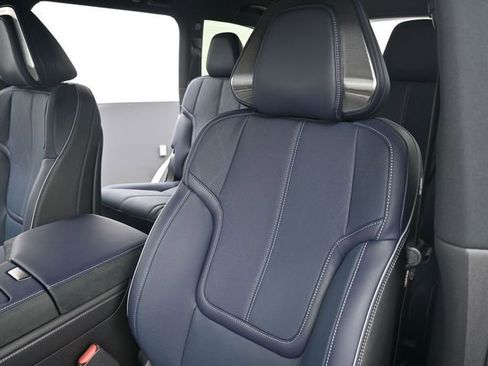 New 2026 INFINITI QX80 4WD image 14
