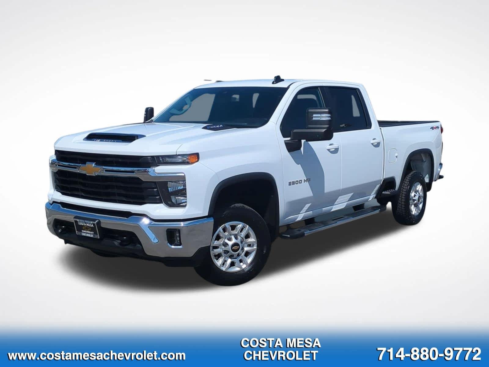 Used 2025 Chevrolet Silverado 2500 LT w/ Convenience Package AWD/4WD image 1