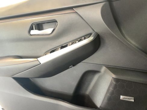 Used 2024 Nissan Sentra SR w/ SR Premium Package FWD image 7