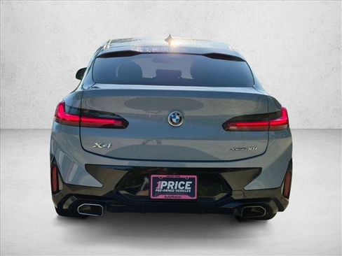 Used 2022 BMW X4 xDrive30i w/ M Sport Package 2 AWD/4WD image 6