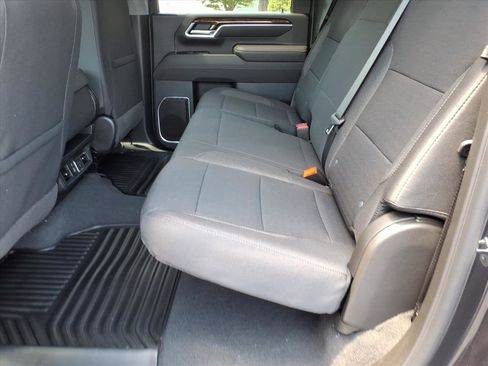 New 2026 GMC Sierra 2500 SLE w/ SLE Value Package; AWD/4WD image 5