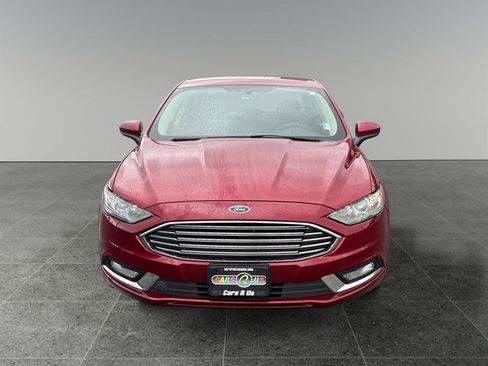 Used 2018 Ford Fusion SE w/ Equipment Group 601A image 9