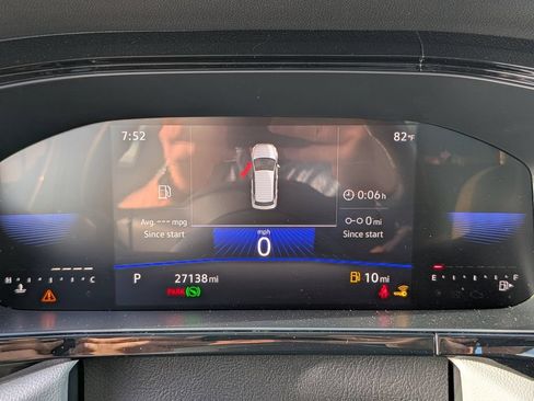 Certified 2023 Volkswagen Taos S FWD image 30