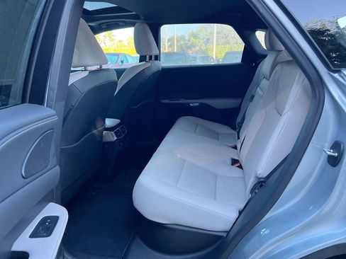 Certified 2023 Lexus RX 350 Premium w/ Accessory Package image 19