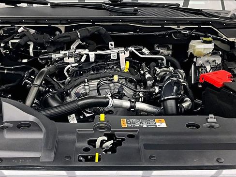 Certified 2025 Ford Ranger XLT w/ Equipment Group 301A High AWD/4WD image 9