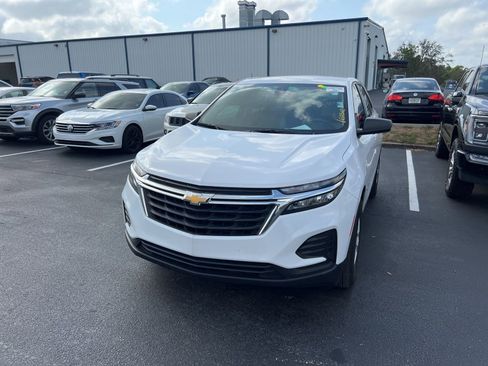 Used 2024 Chevrolet Equinox LS image 12