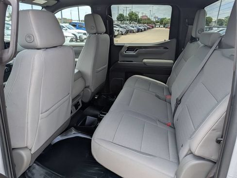 Used 2022 Chevrolet Silverado 1500 LT RWD image 24