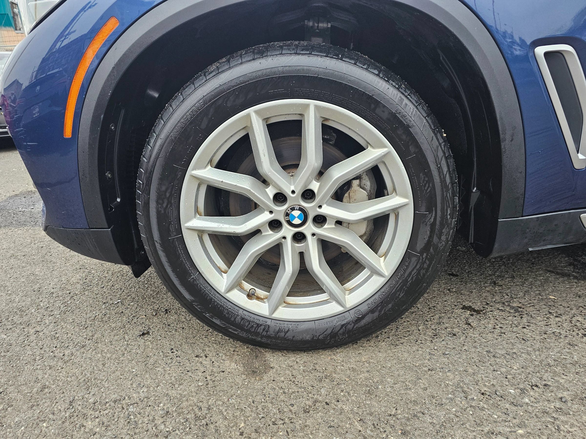 Used 2020 BMW X5 xDrive40i AWD/4WD image 41