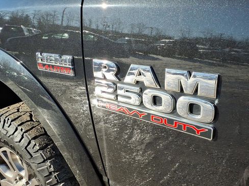 Used 2018 RAM 2500 Laramie w/ Snow Chief Group image 11