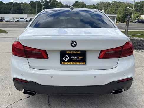 Used 2019 BMW 530i w/ M Sport Package RWD image 6