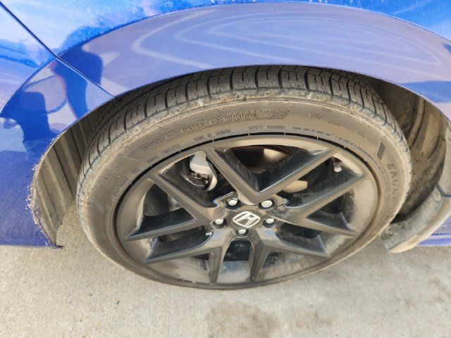 Used 2024 Honda Civic Sport image 8