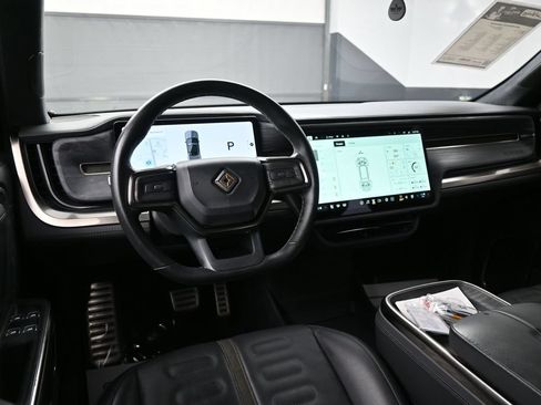 Used 2022 Rivian R1T Adventure AWD/4WD image 5