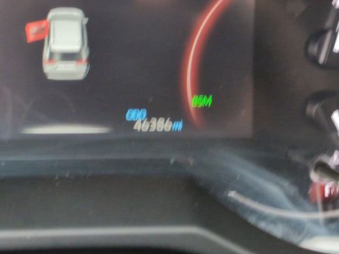 Used 2023 Toyota RAV4 XLE image 20