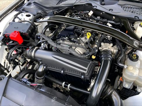 Used 2025 Ford Mustang Premium RWD image 32