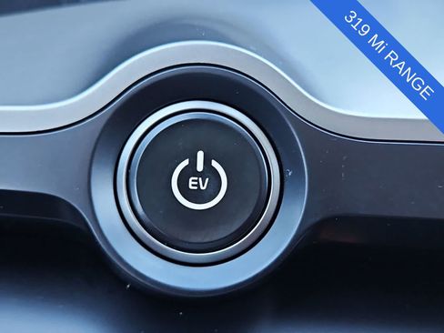 Used 2025 Kia EV6 Light w/ Light LR Technology Package RWD image 24