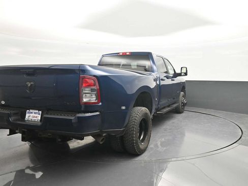 Used 2024 RAM 3500 Big Horn w/ Night Edition AWD/4WD image 7