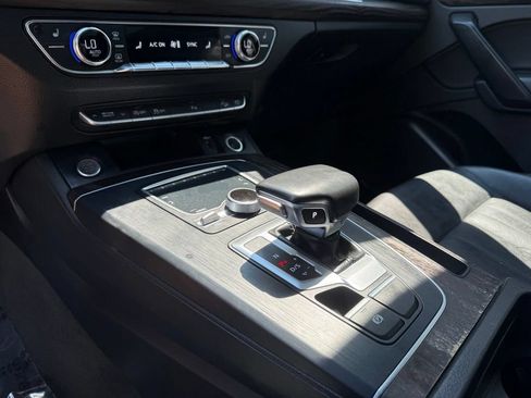 Used 2018 Audi Q5 2.0T Premium Plus w/ Premium Plus Package AWD/4WD image 26
