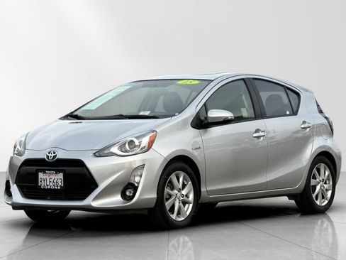 Used 2015 Toyota Prius C Four image 7