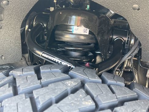 New 2025 Ford F150 XLT w/ Equipment Group 302A MID image 34